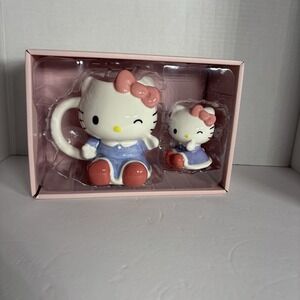 Hello Kitty ceramic mug and figurine set